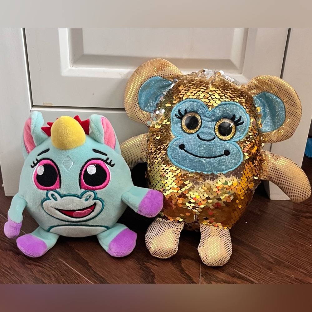 (5 for $15) NWOT Girls Crunchimals Unicorn and Cra-Z-Art Sequin Monkey Plush Set